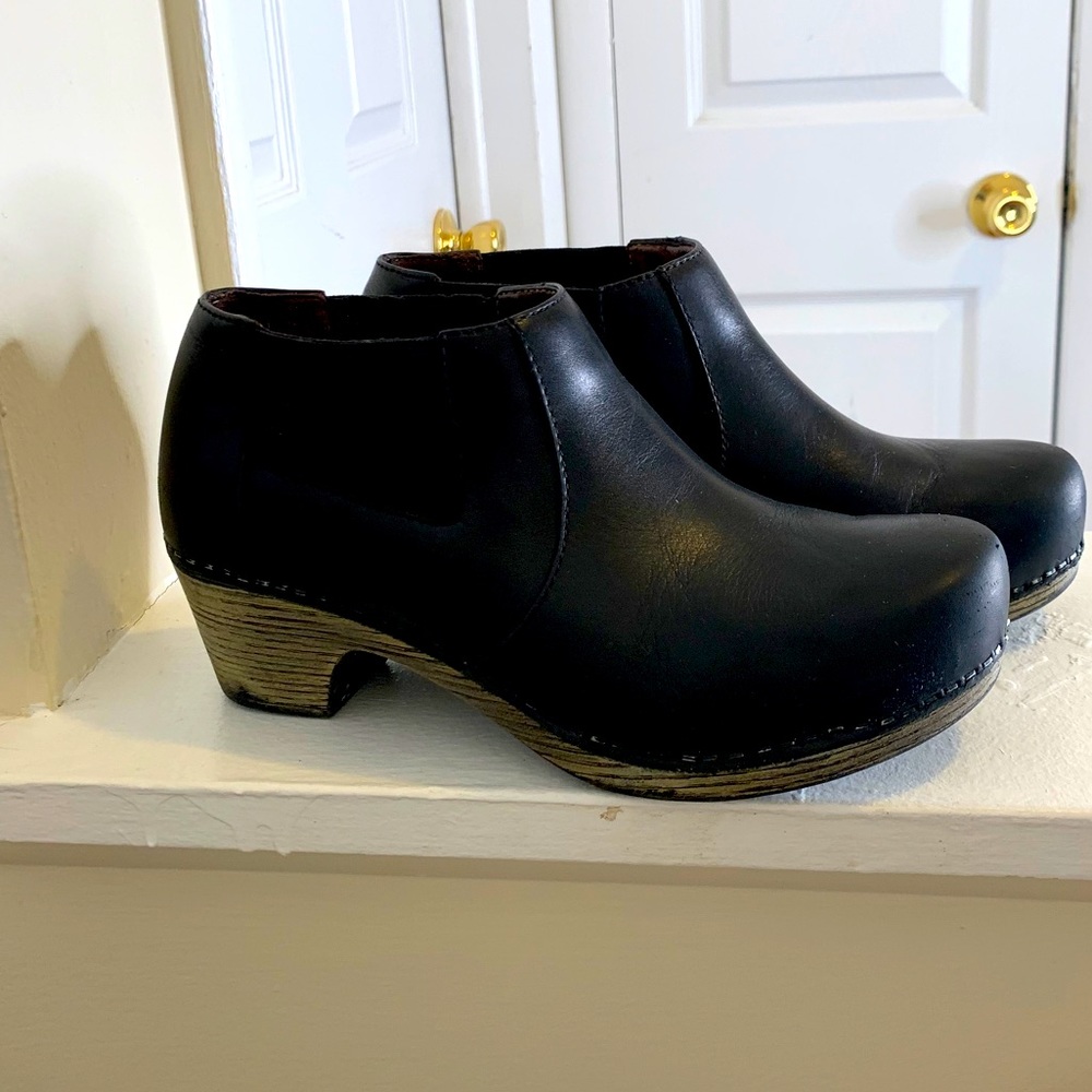 Dansko Chelsea Style Booties in Black